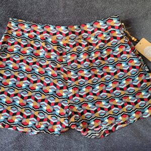 Short femme chic et décontracté poches latérales
