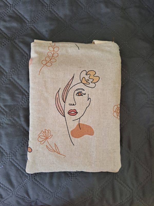 Pochette vue dos motif portrait femme stylisé