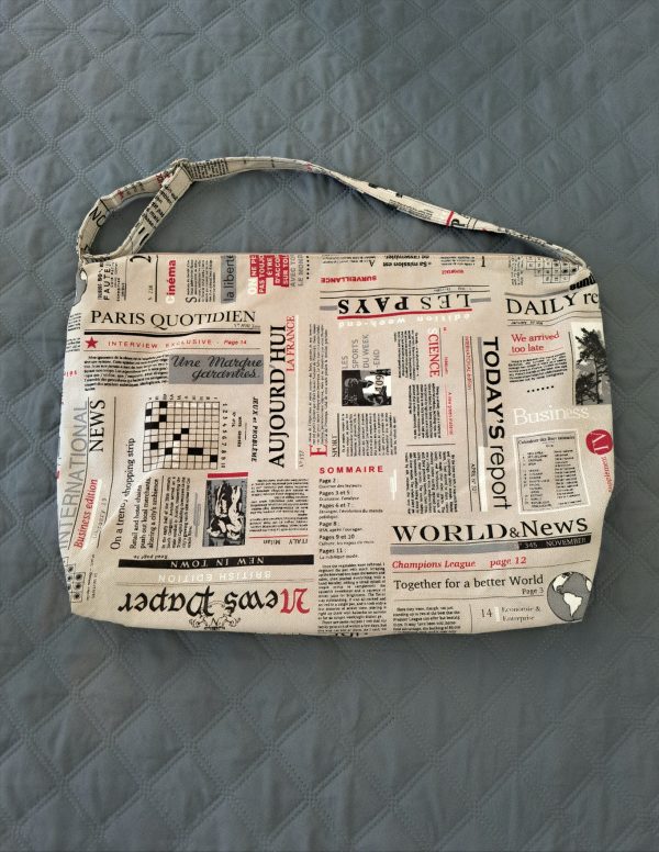Sac fourre tous en coton motifs journal