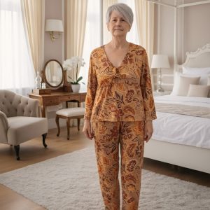 Ambiance homewear pour le pyjama artisanal à la demande l'Unique