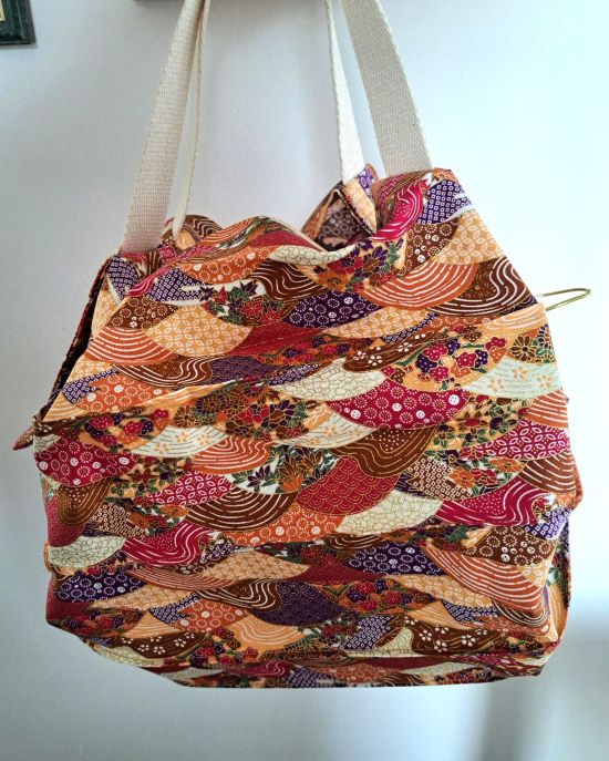 Sac Miette Kasane ouvert, tissu japonais aux motifs superposés, création artisanale Les Coutures de Miette